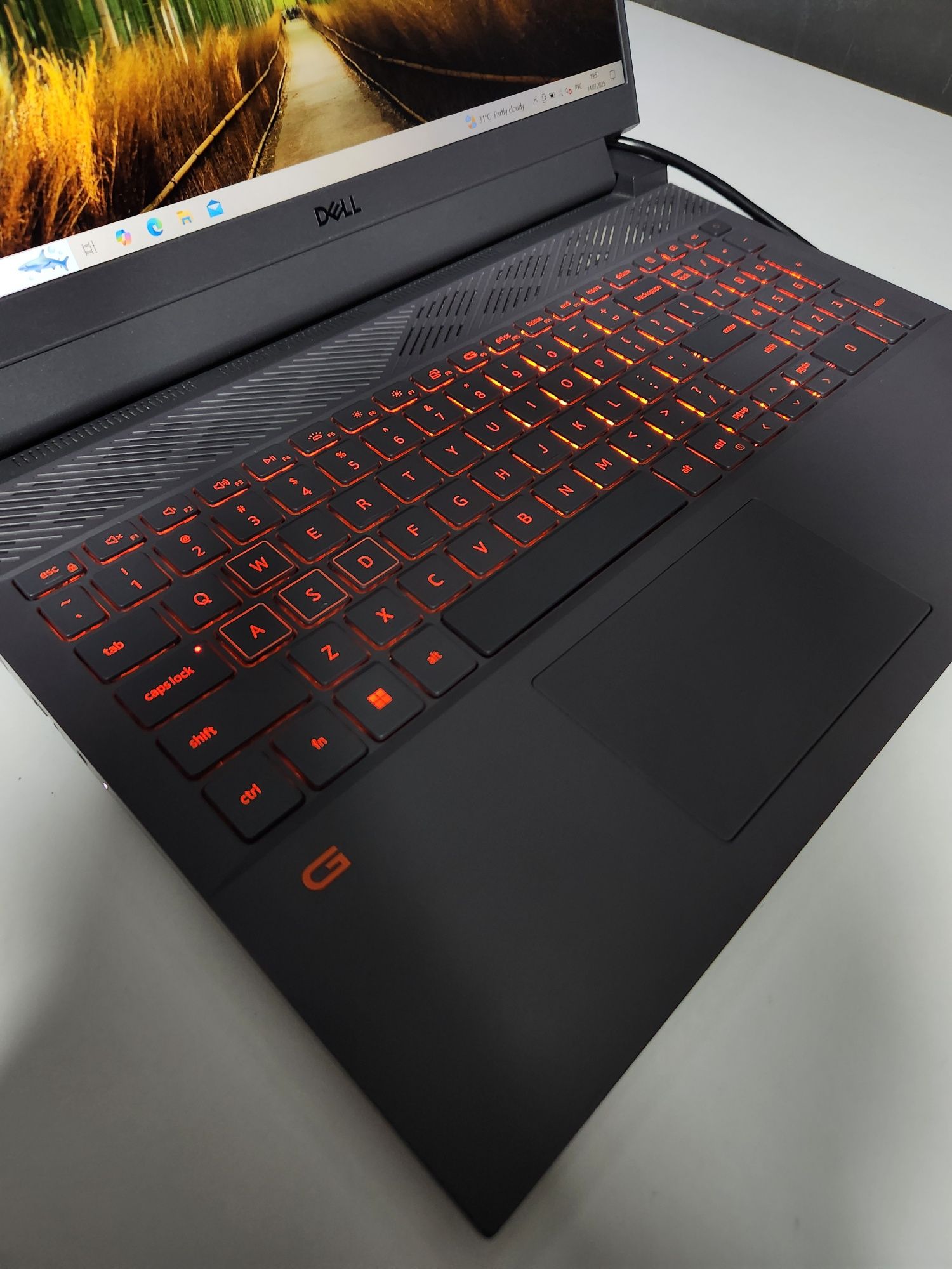 Ноутбук/i5 11400h/SSD 512/ozu 8/