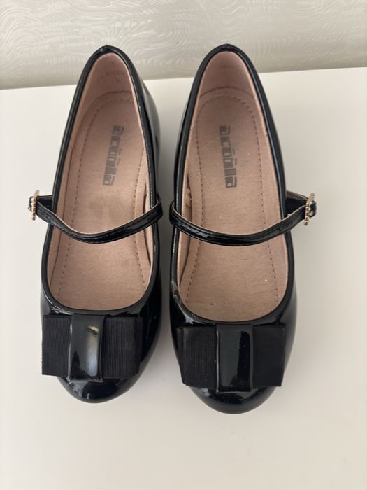 Продам кроксы, кроссовки, туфли детские