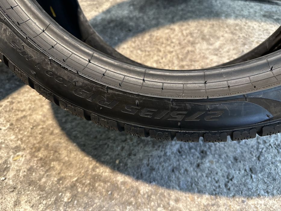 Гуми 275/35/19 и 245/40/19 PIRELLI Pzero Winter RUN FLAT