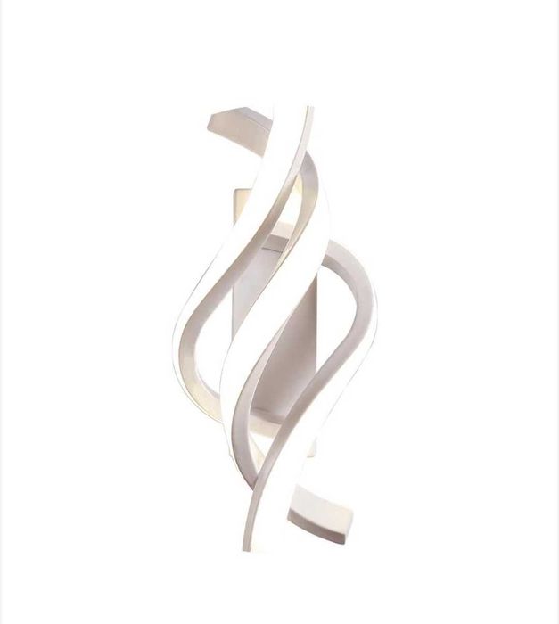 Аплици за стена бели