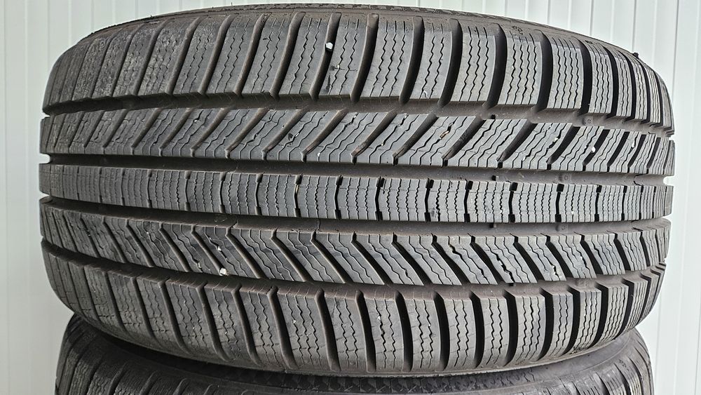 Anvelope iarna 275 40 18 - 245 45 18 Continental