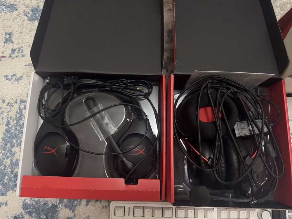 Игровые девайсы/переферия/наушники/клавиатура/HyperX/AJAZZ