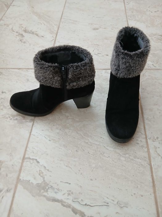 Ghete din piele culoare negru