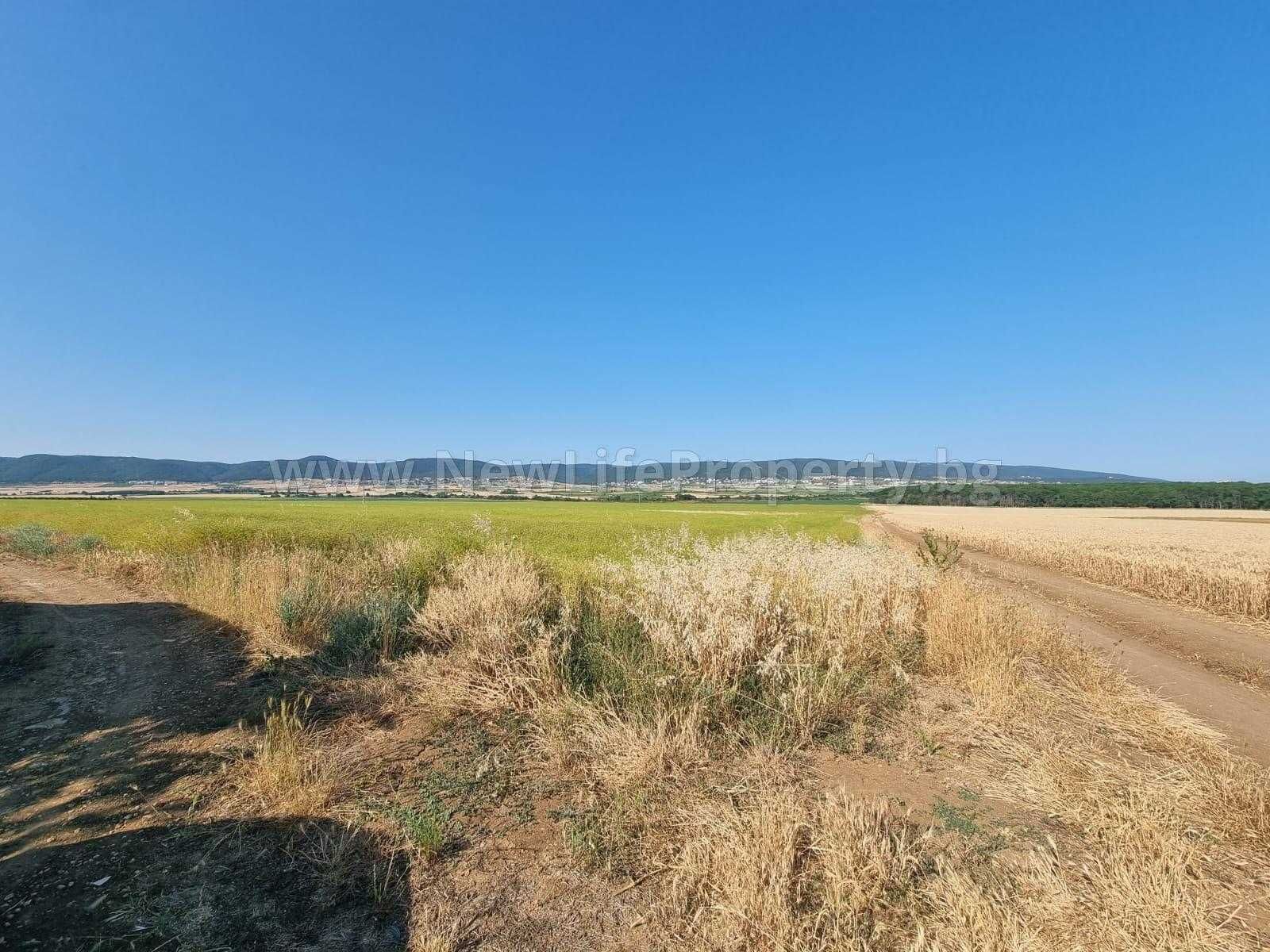 Земеделски парцел в м. Дренака, с. Тънково, обл. Бургас