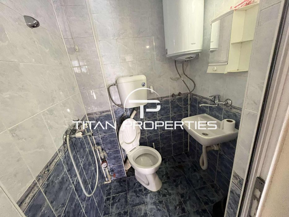 Дава се под наем Двустаен апартамент в Варна, Трошево - 65 кв.м за 383 € - Снимка #4