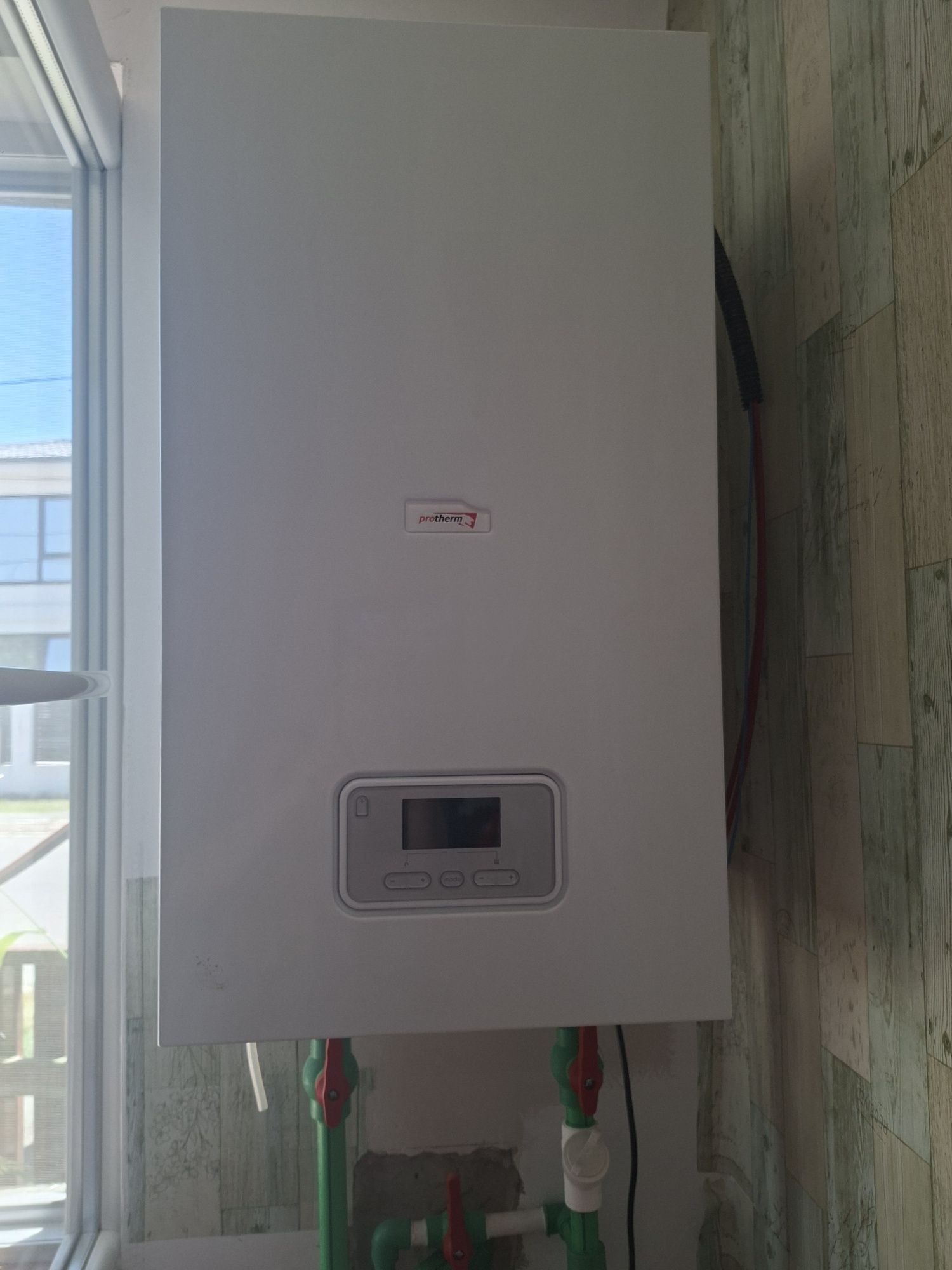Centrala electrica 6, 9 kw. Preț 2000 de lei