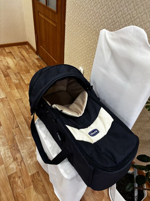 Переноска от chicco