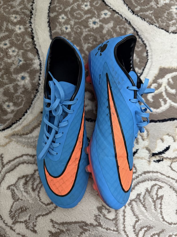 Продаётся бутсы Nike Hyper Venum