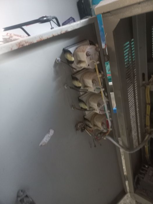 Продаётся Стабилизатор в отличном состоянии.