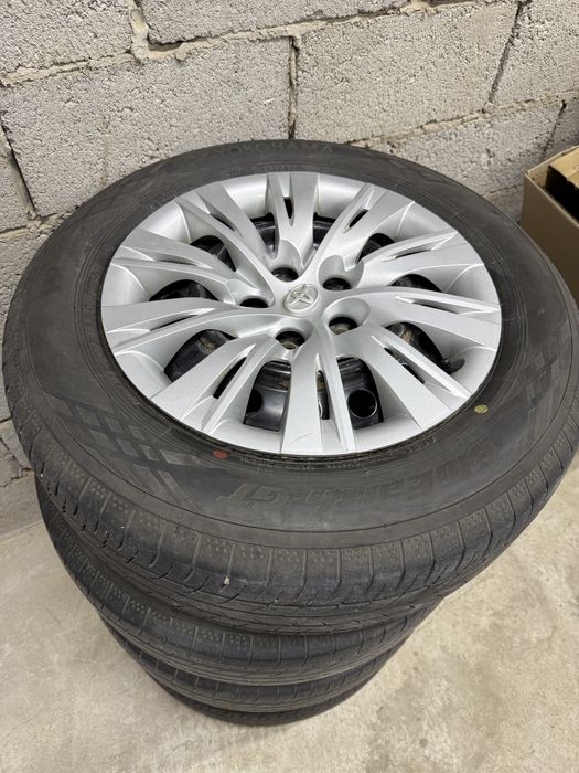 Продам комплект диски с шинами