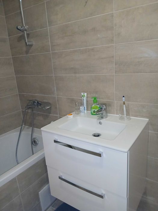 Apartament 2 camere de inchriat