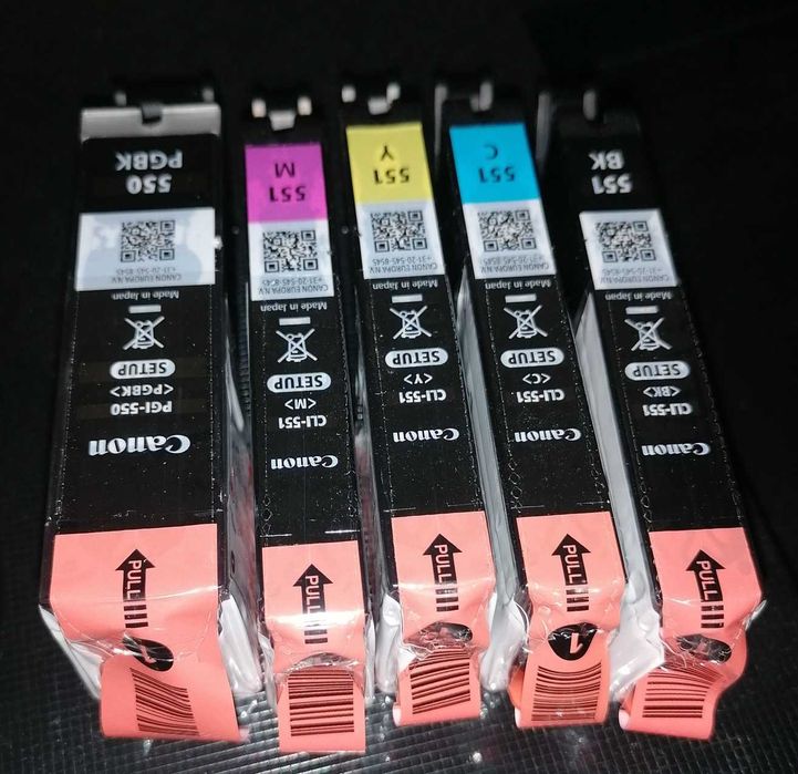 Set cartuse sigilate Canon originale CLI-551 si PGI-550