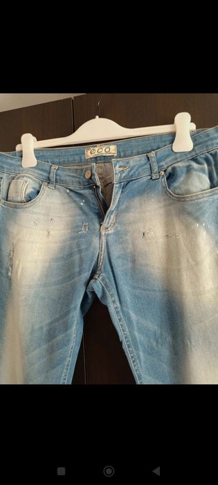 Blugi de dama , de vara, in stare foarte buna