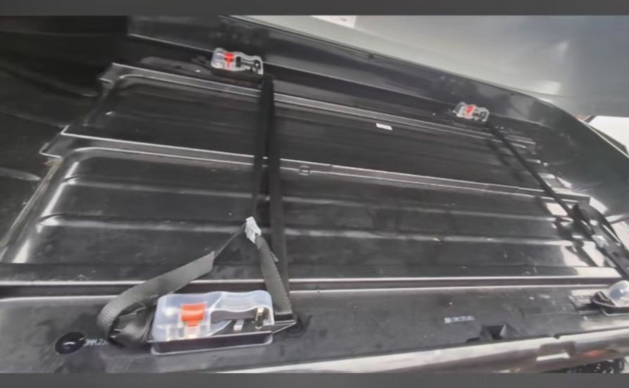 Кутия за покрив Exodus