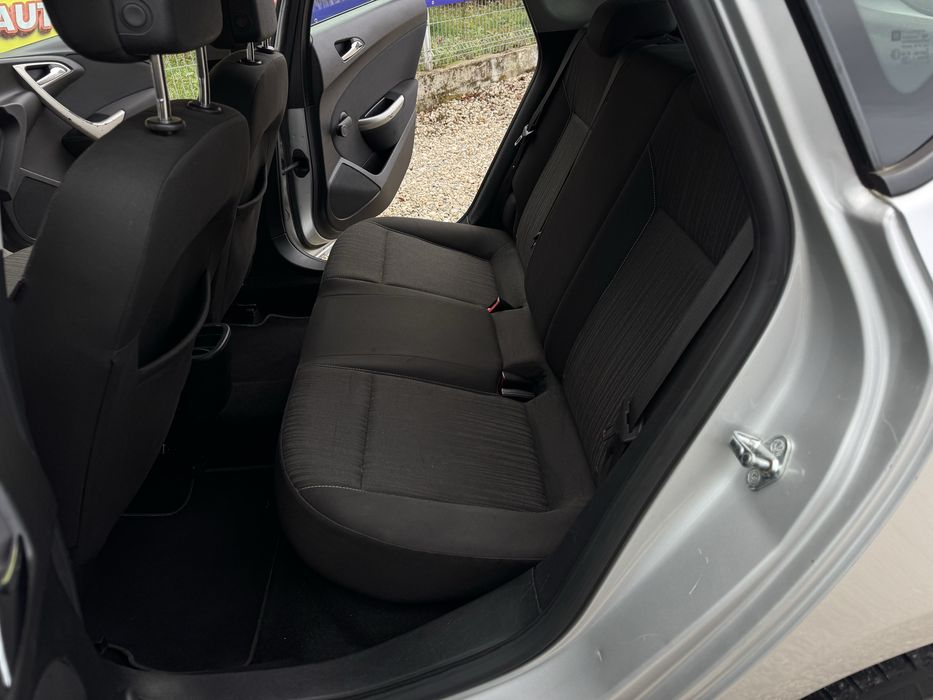 Opel astea J 2012 1.7diesel 110CP