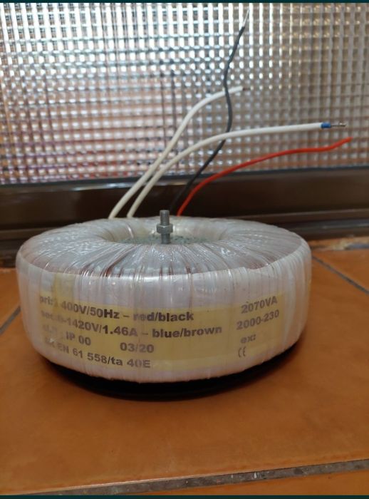 Transformator toroidal nou 2000-230, fabricat de Petra toroid