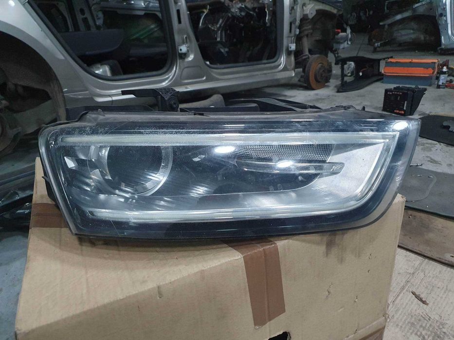 far dreapta xenon si led audi q3 2011-2014