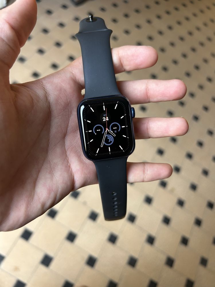 Narxi uzidan gozal Iwatch 6 44 mm bor ‼️