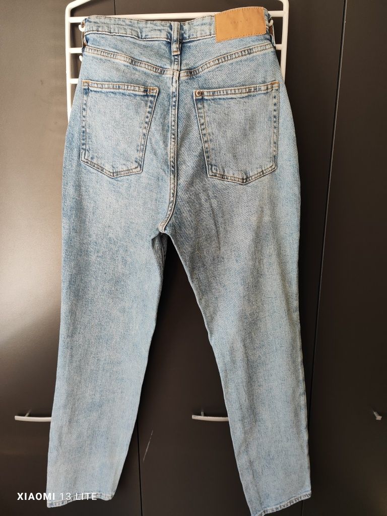 Дънки H&M MOM Jeans