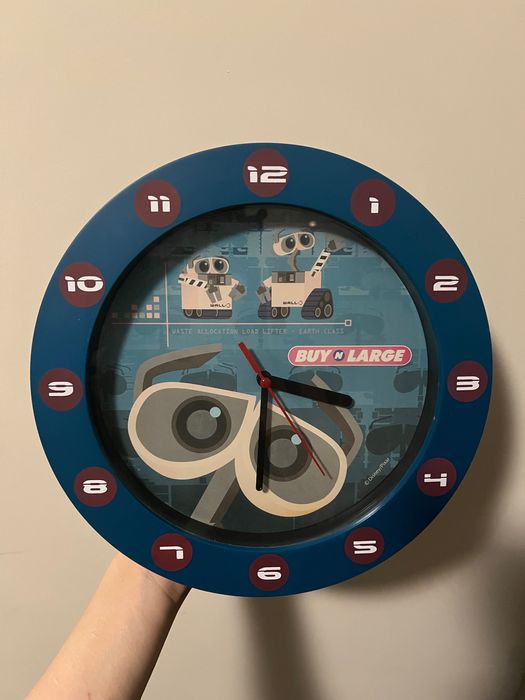 Wall-E детски стенен часовник