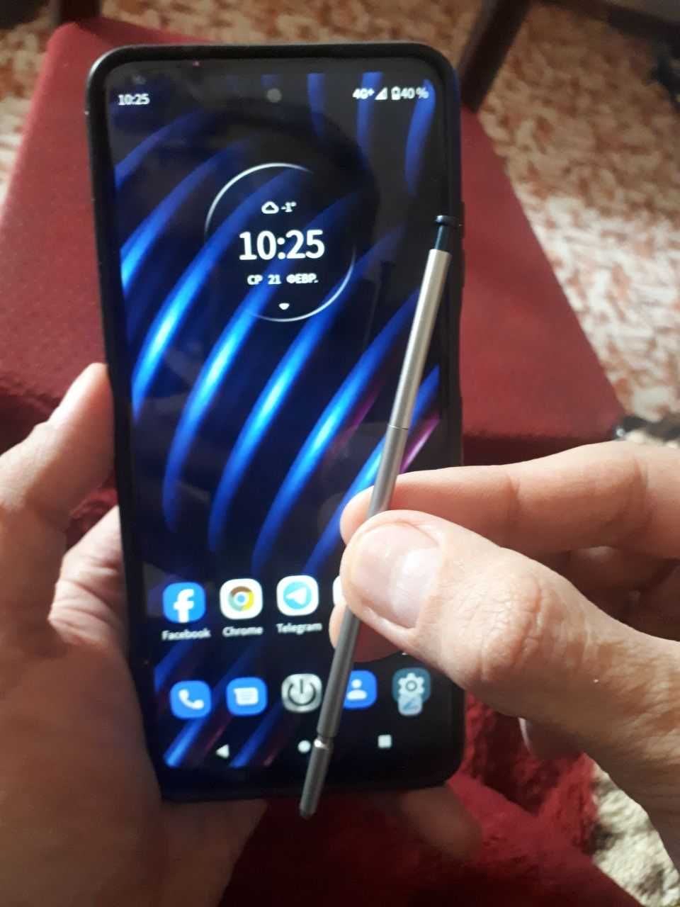 Продам Моторолу (moto j 5 j stylus ).