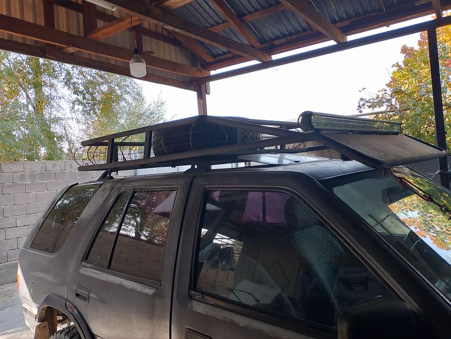 Багажник на крышу с люстрой или обмен на резину