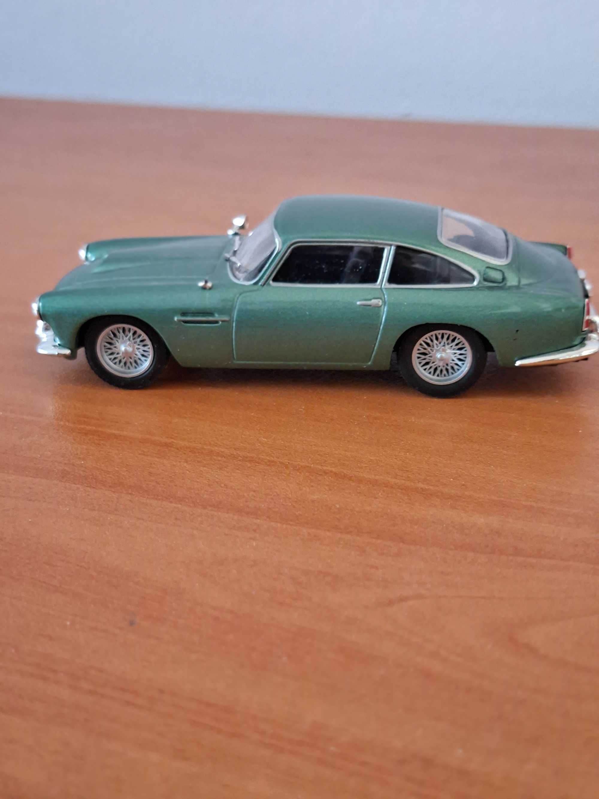 Колекционерски метален модел Aston Martin DB5 – Джеймс Бонд класика
