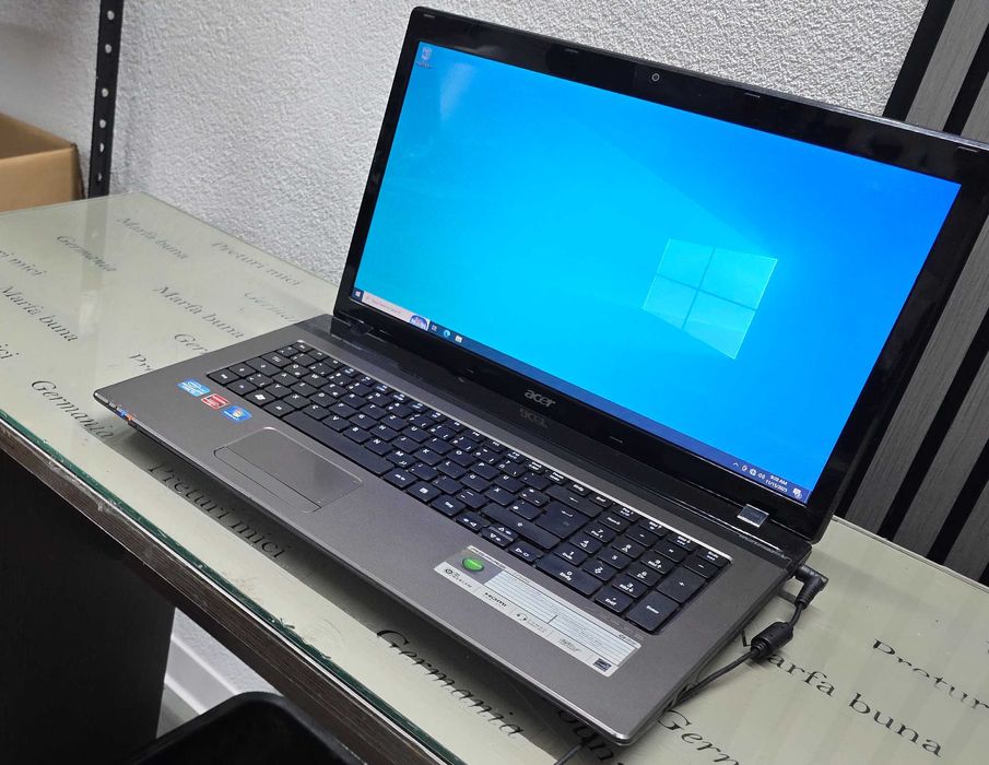 Laptop core i5 - Acer Aspire 7750B - functional,instalat