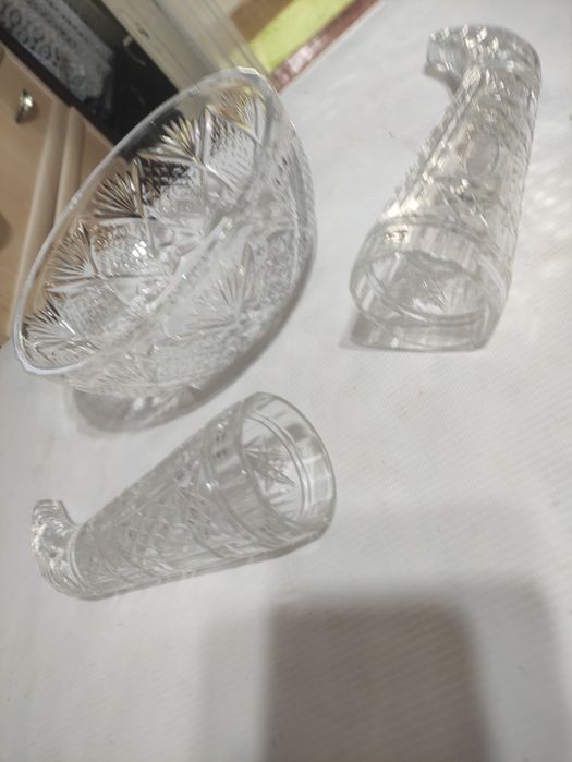 Продается хрусталь чаша и 2 рога