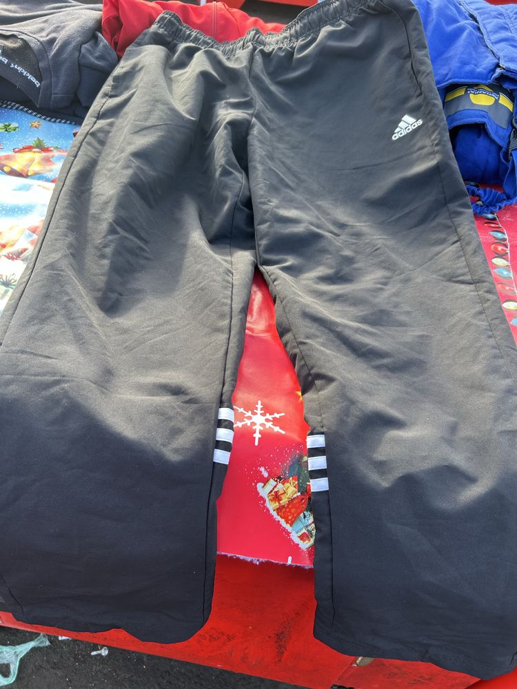 Trening adidas rosu