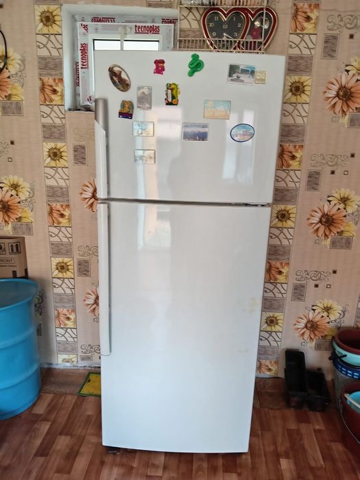 Срочно продам холодильник