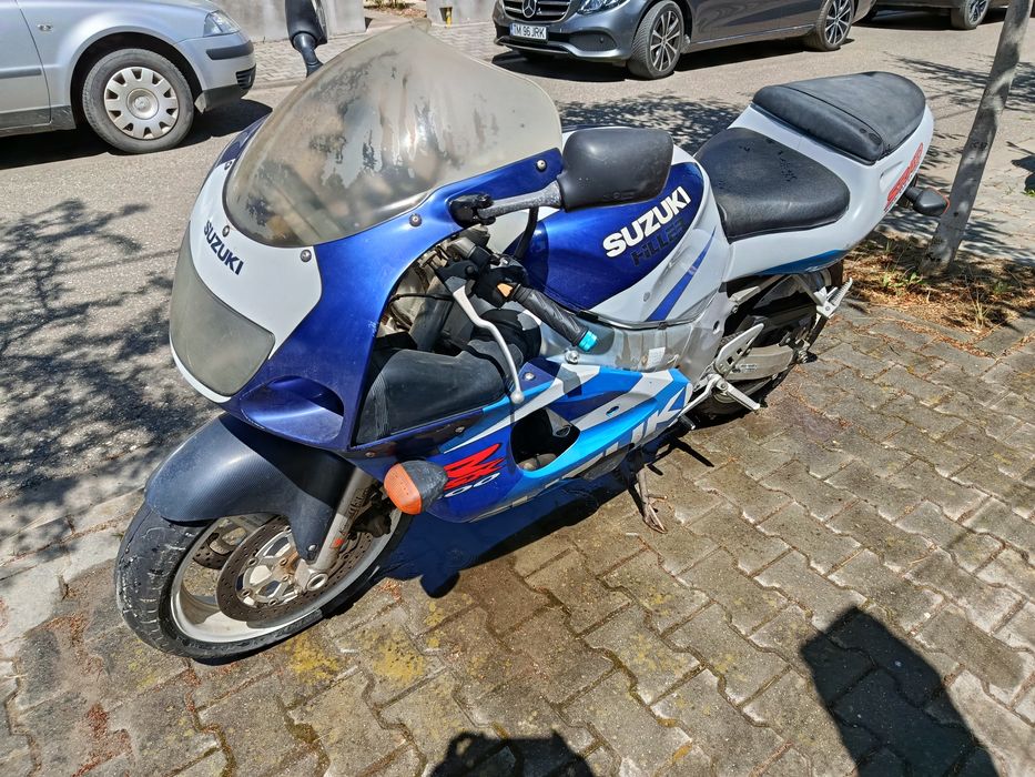 vand Suzuki GSX-R 600 SRAD