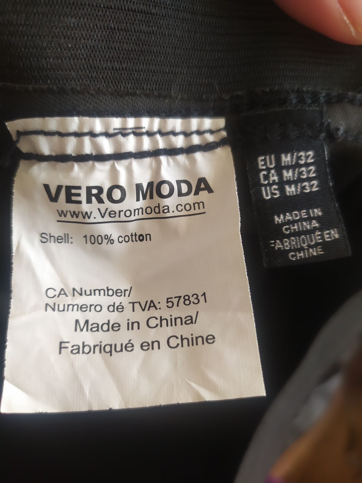 Дамски черен кожен клин панталон Vero Moda