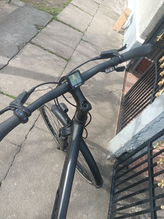 Bicigleta  pe baterie  ai noua dar nu mai am ancarcator la ia
