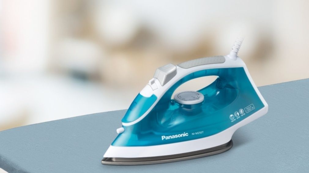 Утюг Panasonic M250TGTW