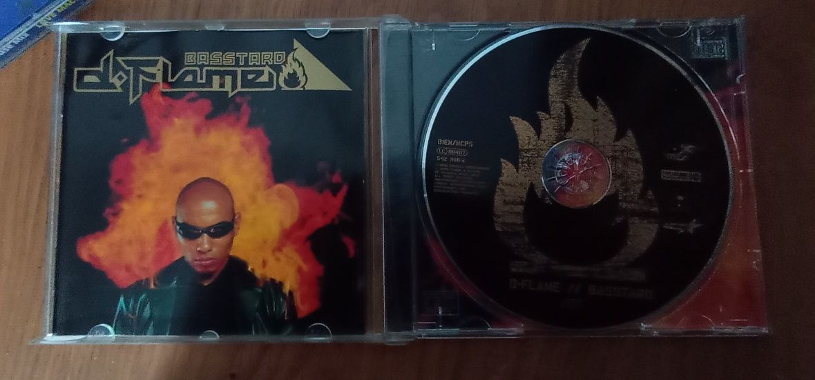 3 cd-uri de colecție+Eminem