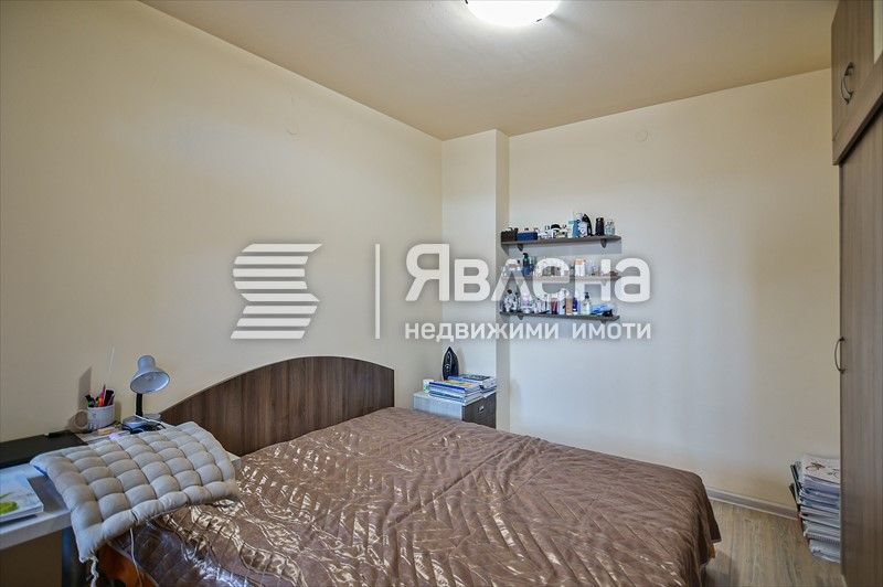 Тристаен апартамент, 80 кв.м.