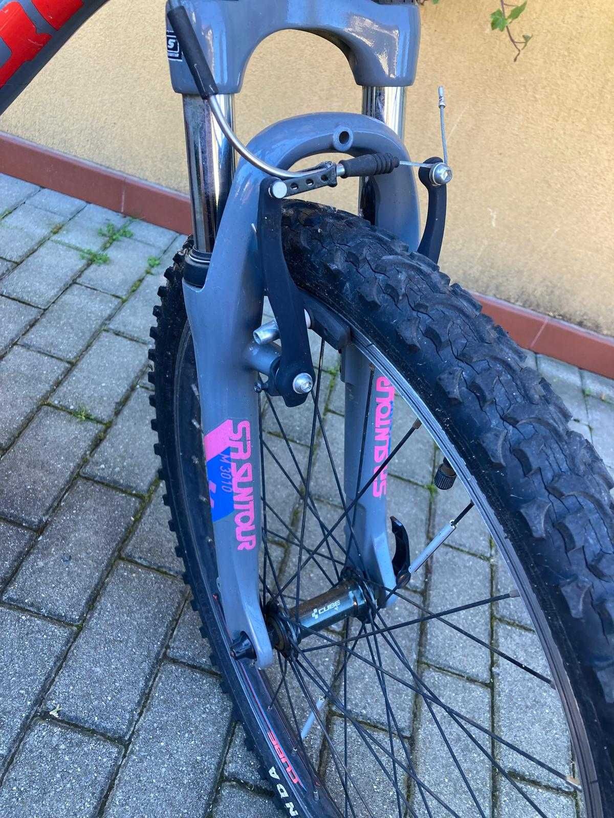 Bicicleta Cube cadru aluminiu roti 24 inch