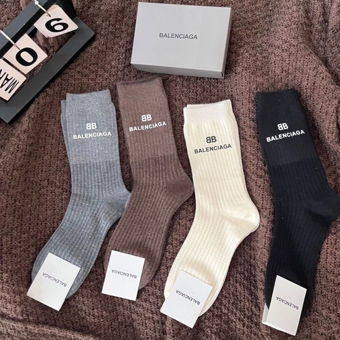 Дамски чорапи,,, различни цветове и модели