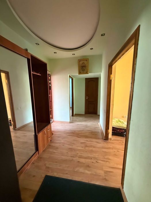 Карасу-6. 3/3/5. Рядом 275 школа