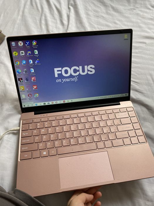 Ноутбук hydra срочно продается , срочно сатылады