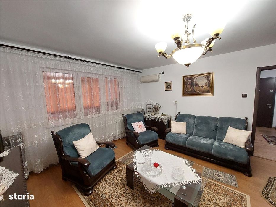 3 camere, 72 mp, ETAJ 1 din 4, Vis a Vis Kaufland UNIRII NORD