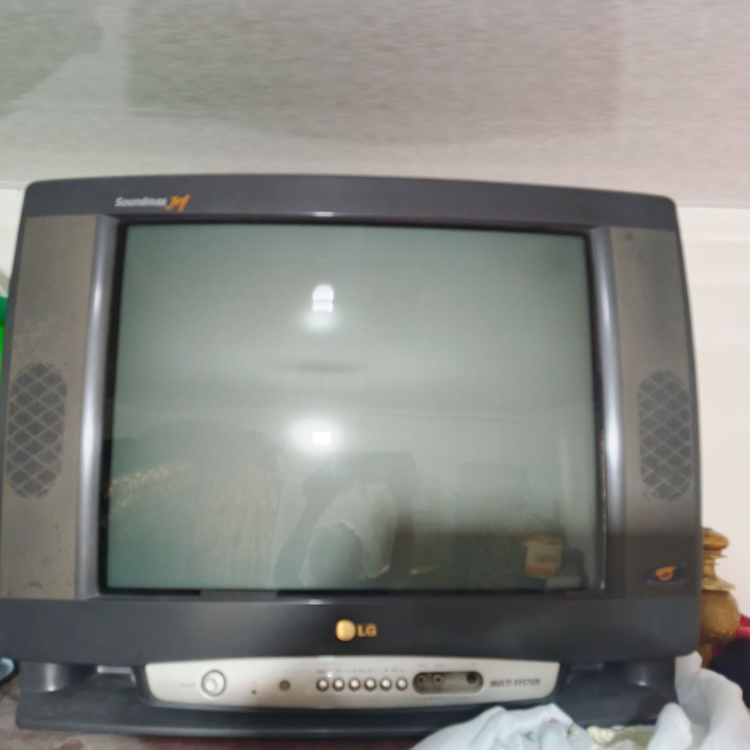 Televizor LG ishlashi yaxshi