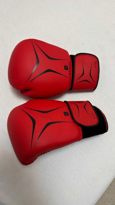 Mănuși Box Domyos 8oz – Ca Noi, Ideal Antrenament
