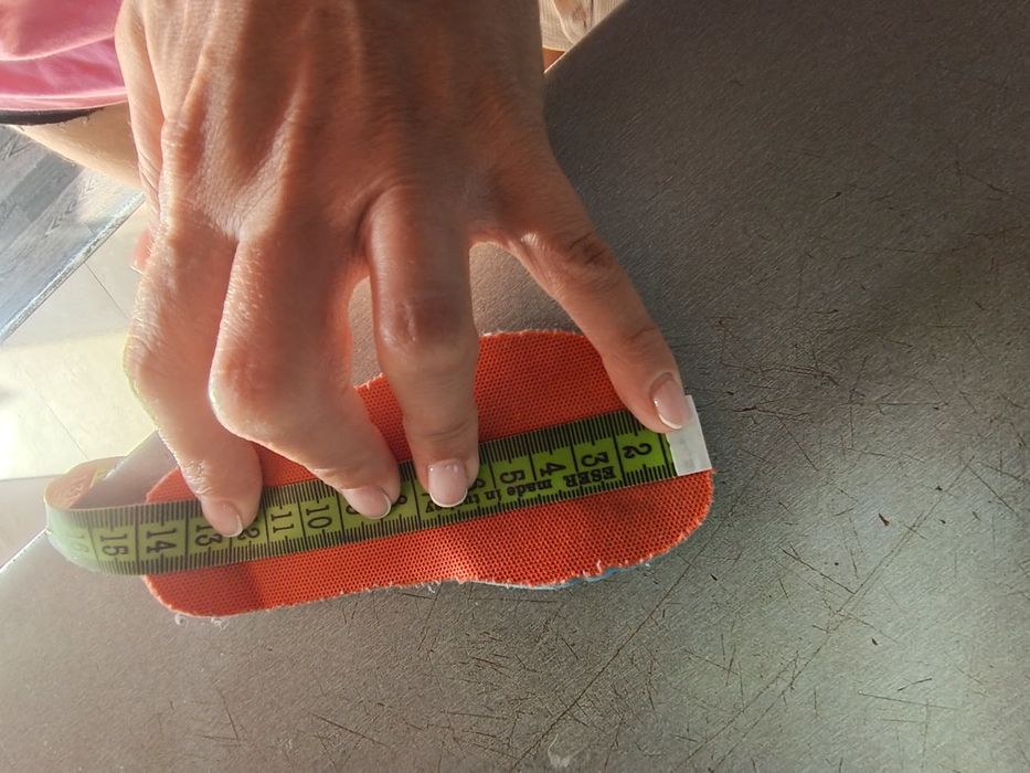 Адидас-уникален модел-22 размер