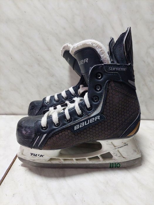 Patine 1110 hochei hockey Bauer Supreme One.4 marime 35 ( 22 cm)