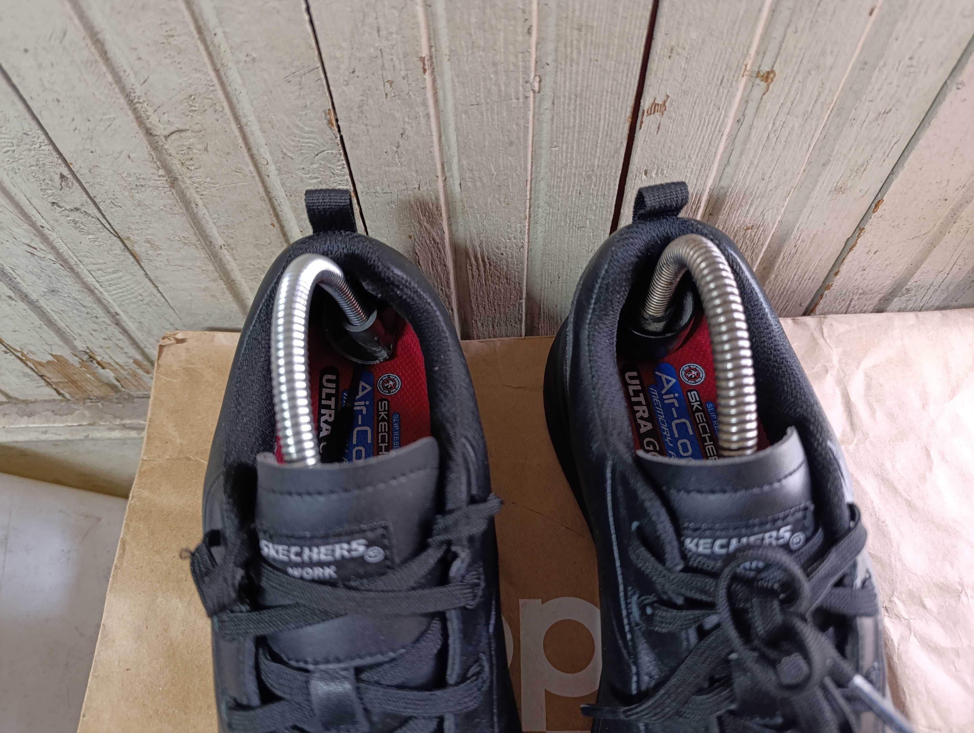 ''Skechers Work''оригинални мъжки работни обувки 41 номер