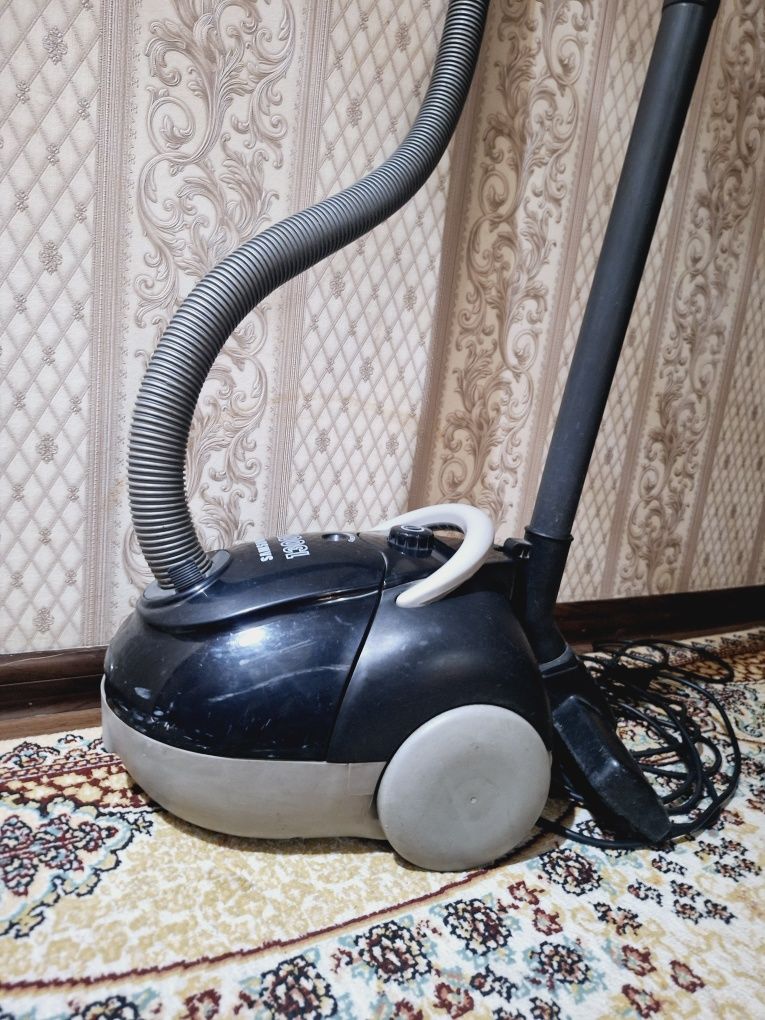 Pilesos Samsung. Xolati yaxshi. Original 100%.