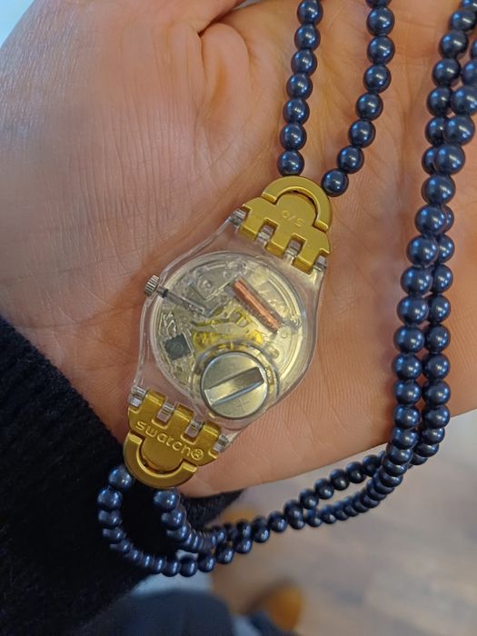 Swatch дамски часовник с перли