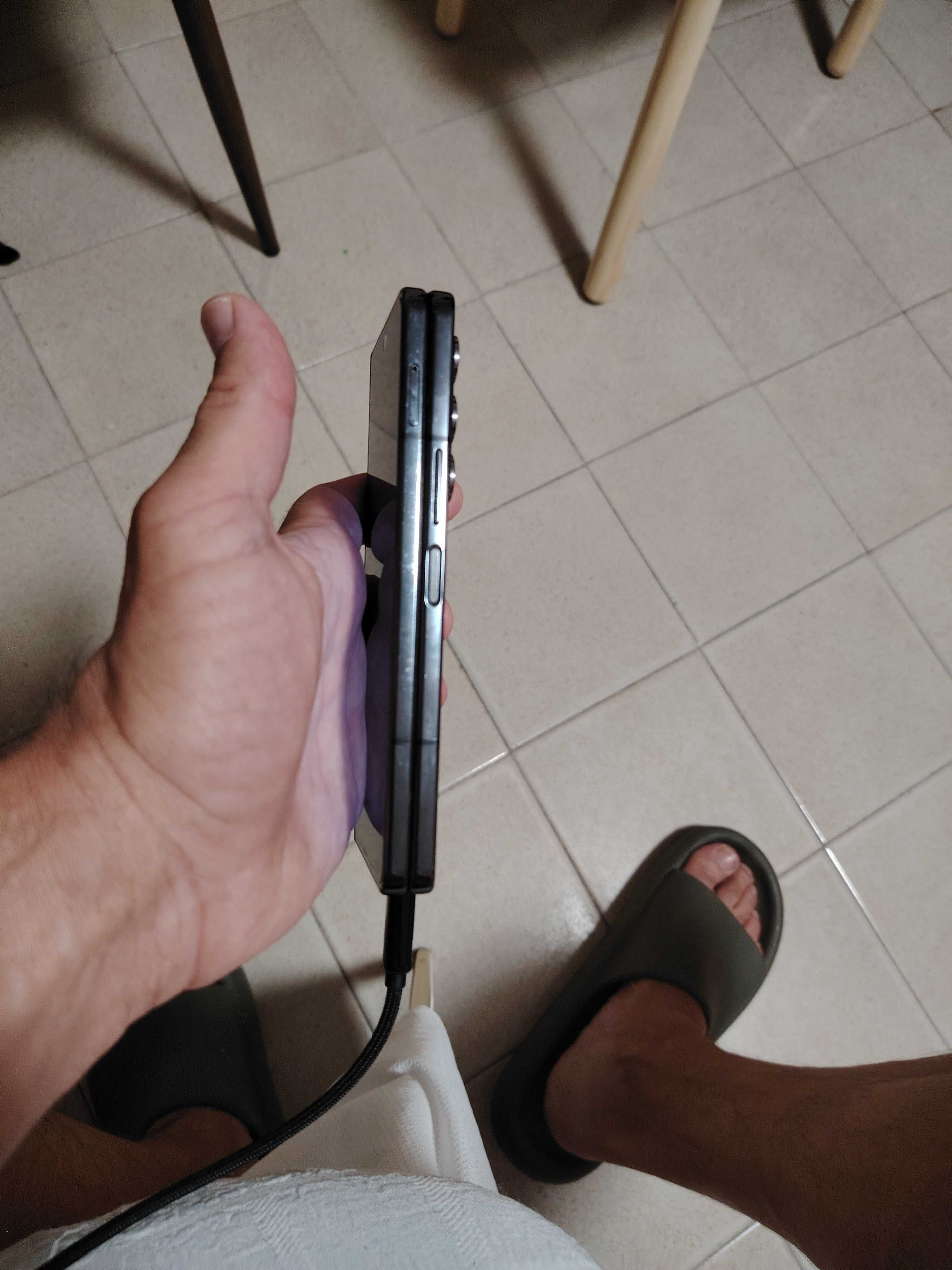 Samsung Z Fold 5 12RAM